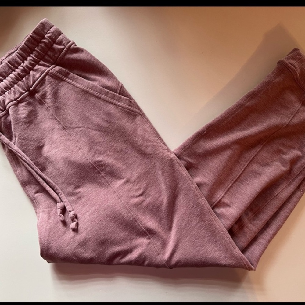 lulu lemon joggers